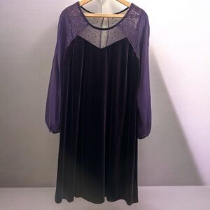 Velvet Lace Dress with Peekaboo Sleeves XL
